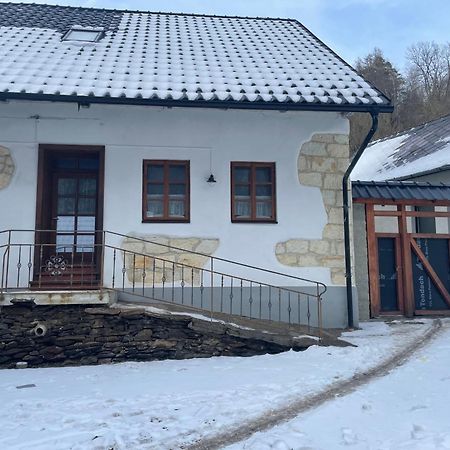 Chalupa Svojanov Svojanov  Kültér fotó