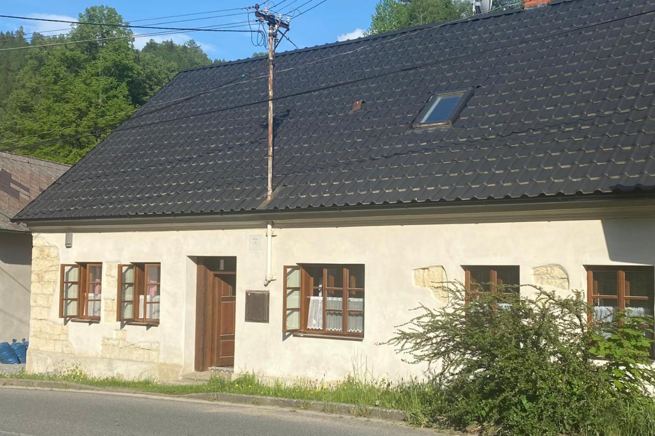 Chalupa Svojanov Svojanov  Kültér fotó